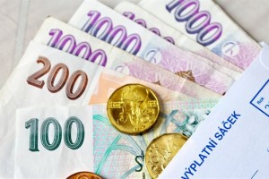 Na jižní Moravě jsou vyšší mzdy než v Praze. Firmy si přetahují lidi